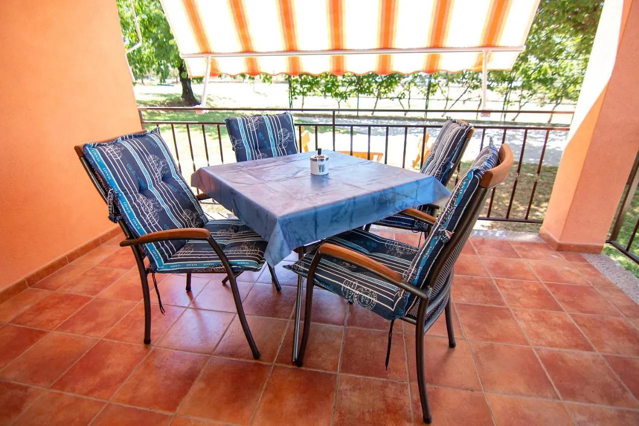 Apartment Marcella Funtana Croatia