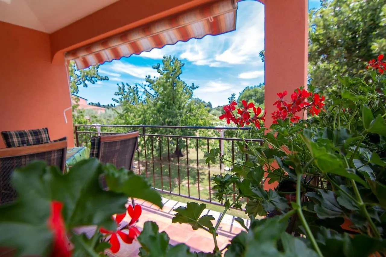 Apartment Marcella Funtana Croatia